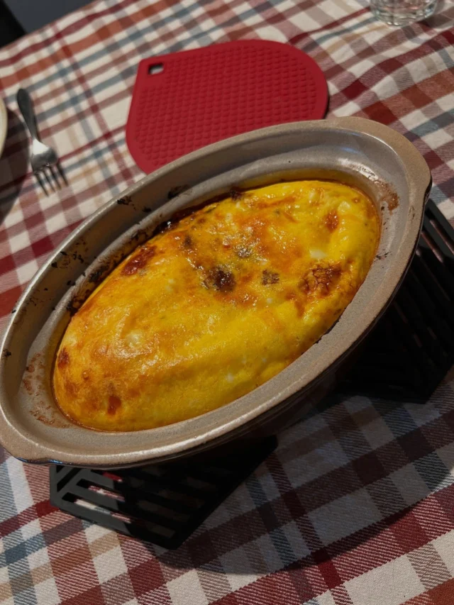 Bobotie til middag i dag. Med ris.
